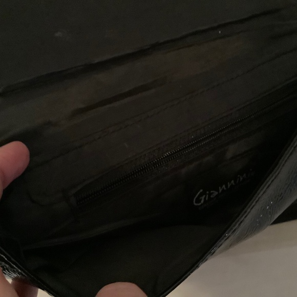Giannini Black Patent Clutch - Picture 4 of 4